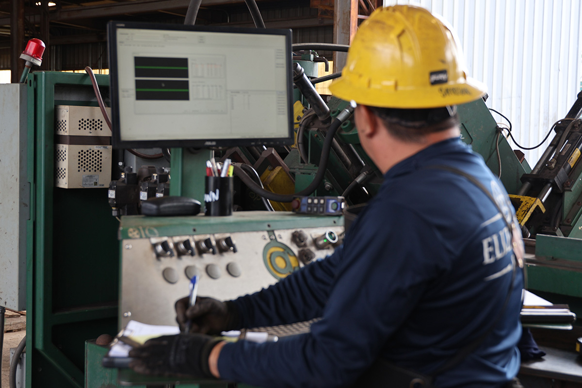 Operating Machinery - Thornton Steel